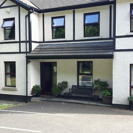 J&J Guest House Ballycastle Extérieur photo